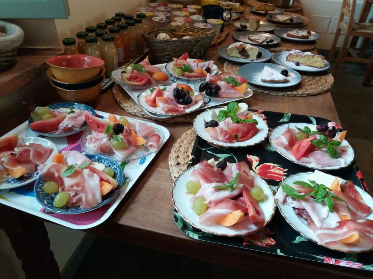 Agriturismo Cascina Pezzolo Лоди Экстерьер фото