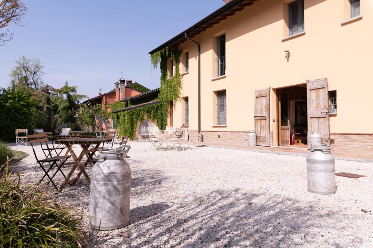 Agriturismo Cascina Pezzolo Лоди Экстерьер фото