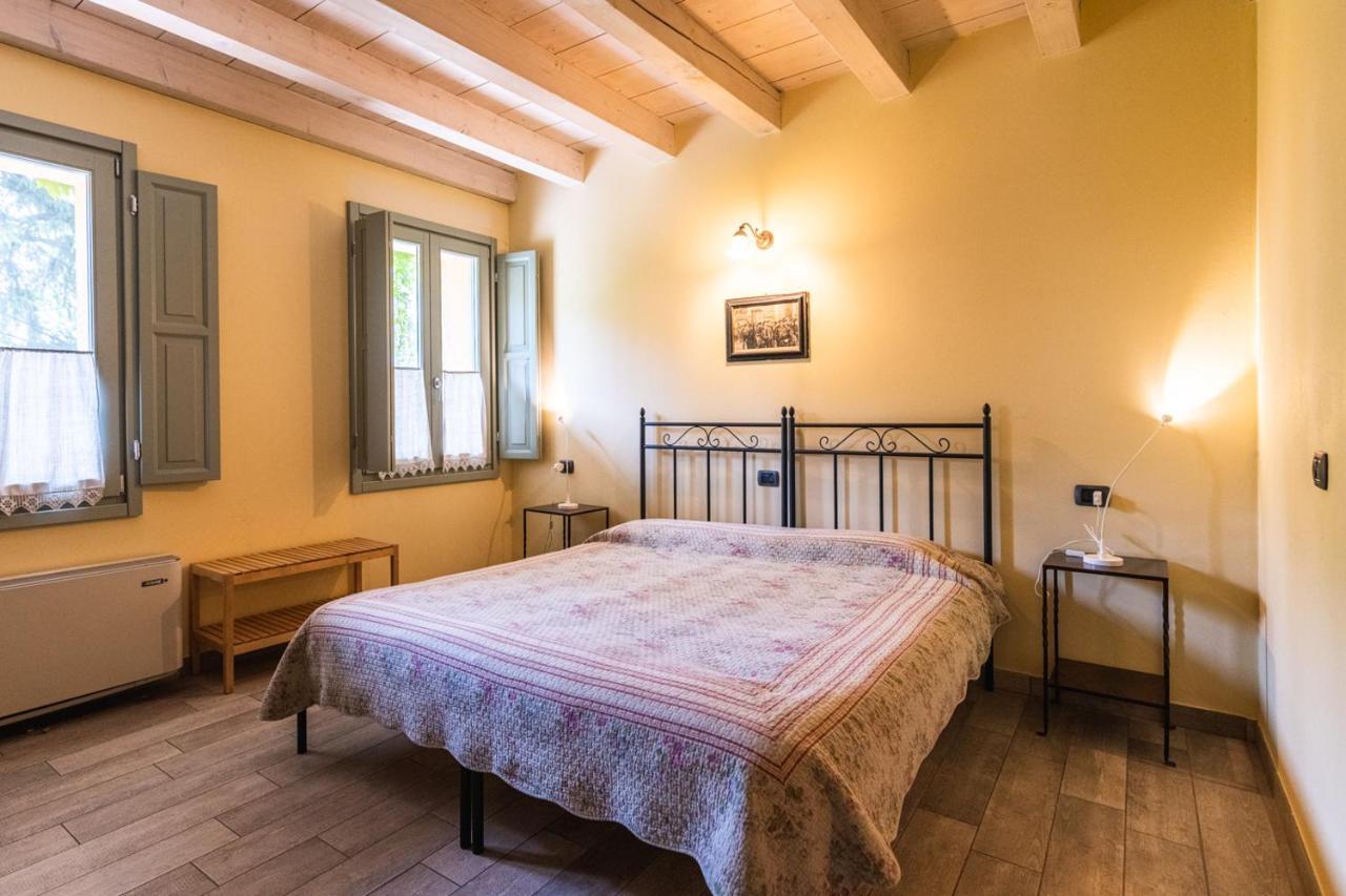 Agriturismo Cascina Pezzolo Лоди Экстерьер фото